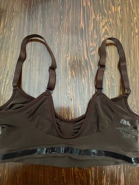 NWOT SKIMS Sculpting Bralette Cocoa L/XL